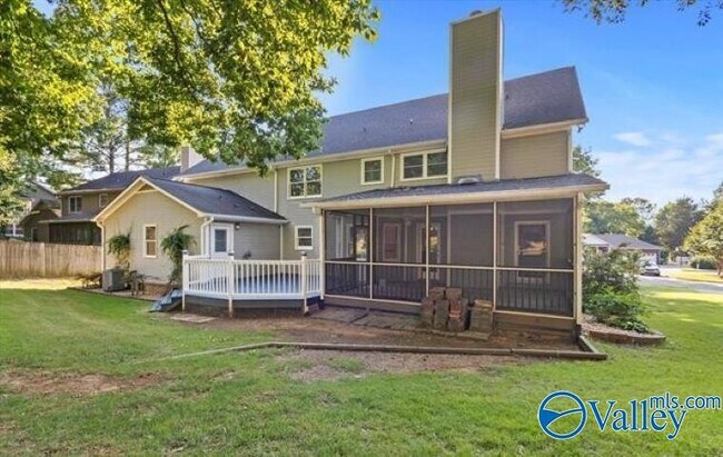 Building Photo - 15007 Collier Dr SE
