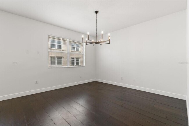 Building Photo - 10144 Arbor Run Dr