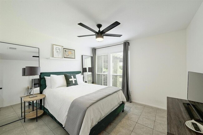 Building Photo - 3605 Leafield Dr