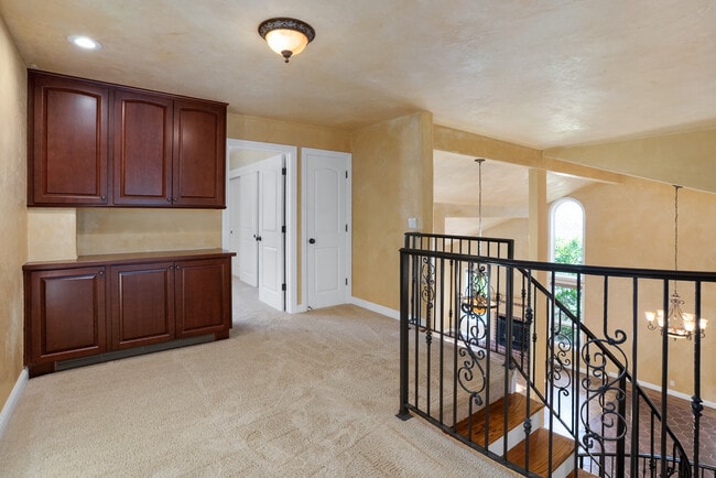 Building Photo - 105 Johnson Hollow