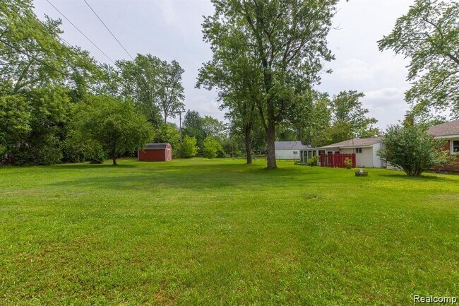 Building Photo - 2754 Candlewick Dr