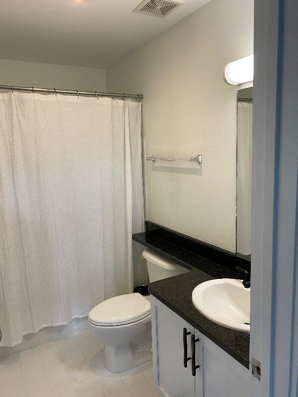 Building Photo - 572 Edgewood Ave SE