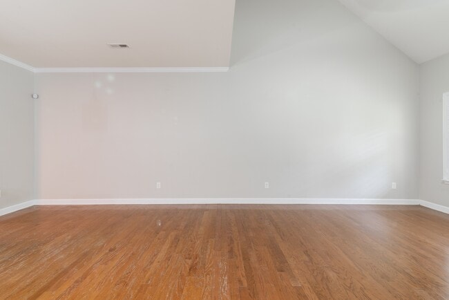 Building Photo - 8513 Loxton Cir