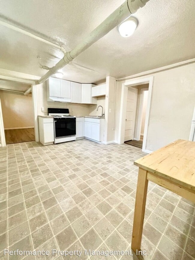 Building Photo - 1 br, 1 bath House - 1105 York St. #9