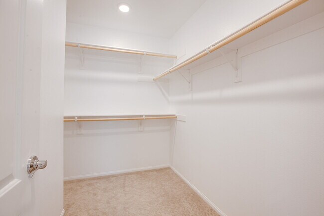 Building Photo - 5605 Estrella Wy