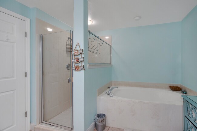 Building Photo - 125 Pulsipher Ave