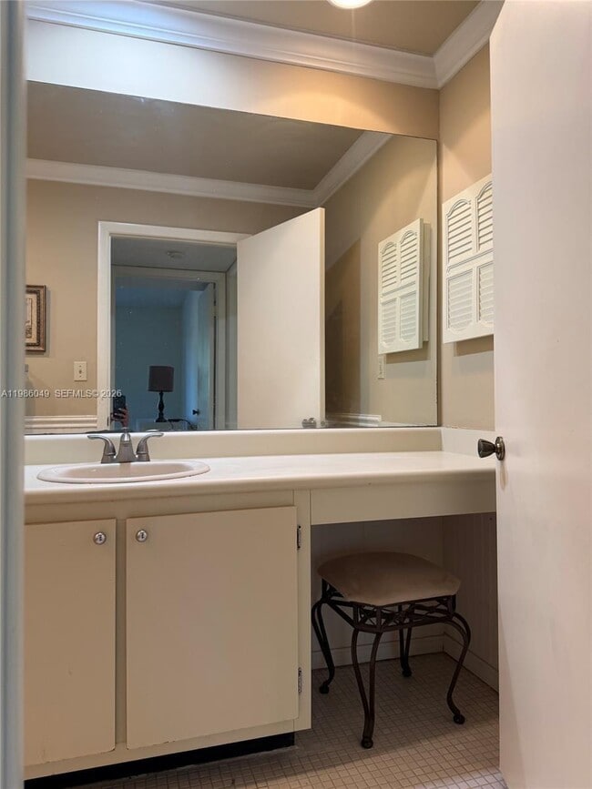 Building Photo - 15500 Lakes of Delray Blvd