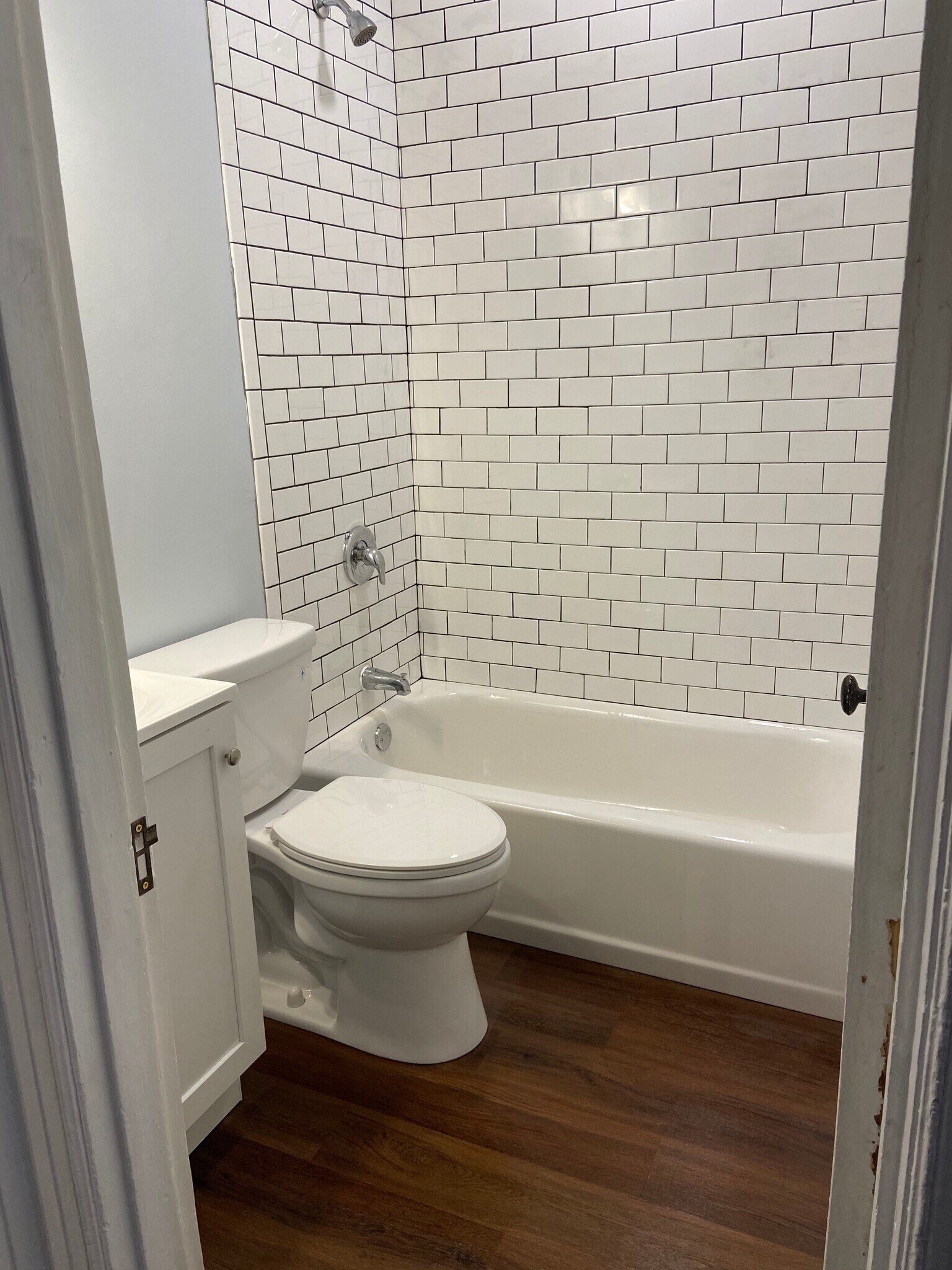 Building Photo - 4044 Russell Blvd