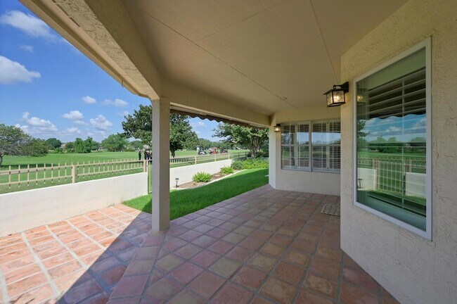 Building Photo - 30117 Hacienda Ln