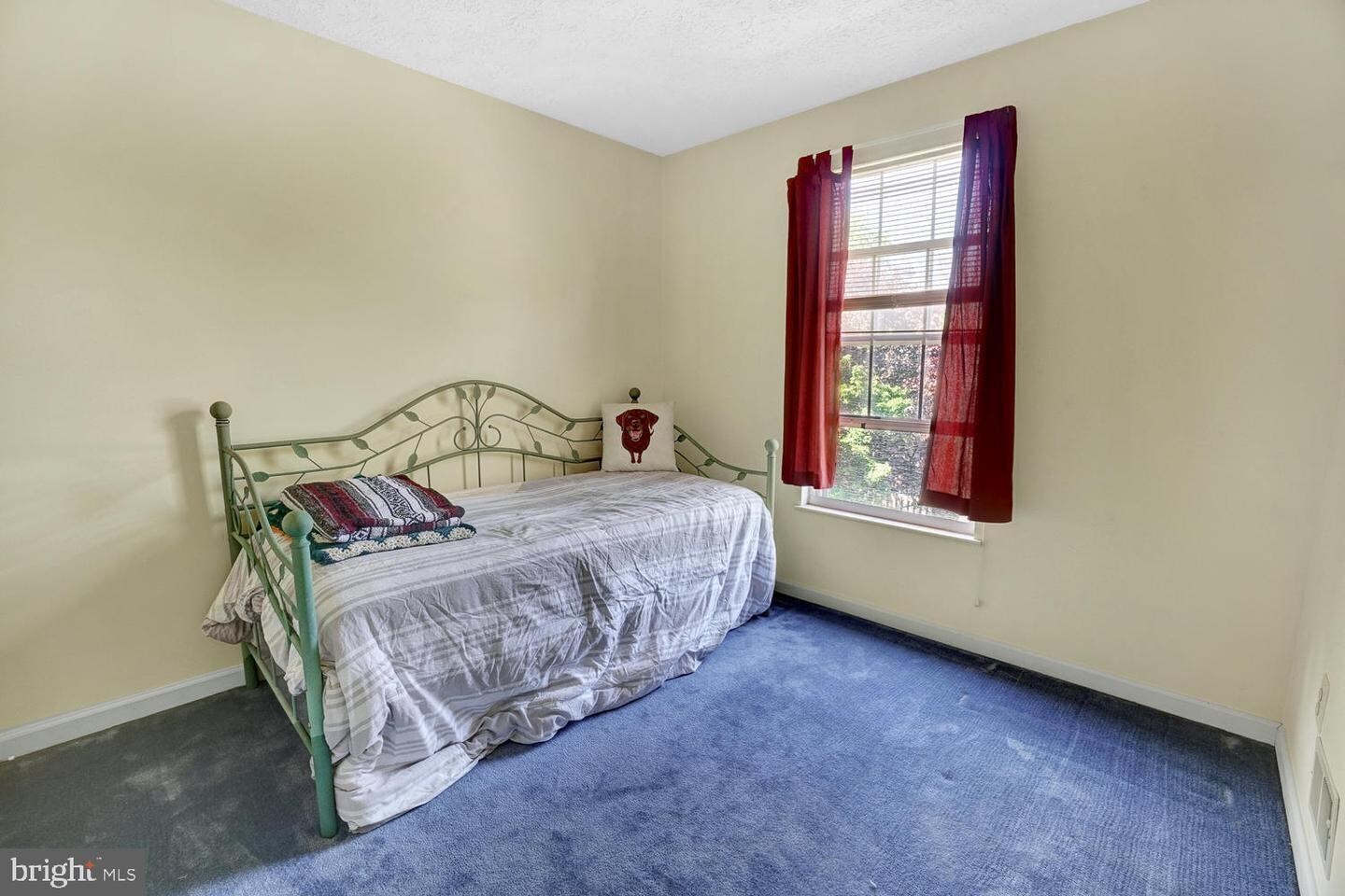 Building Photo - 6212 Adelay Ct W