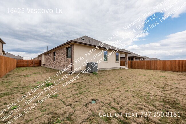 Building Photo - 16425 Vescovo Ln