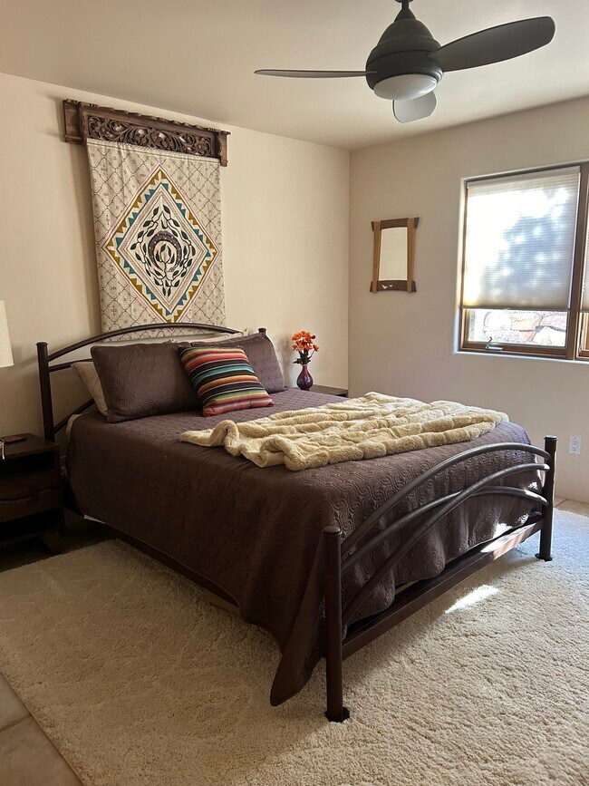 Building Photo - 17 Rabbitbrush