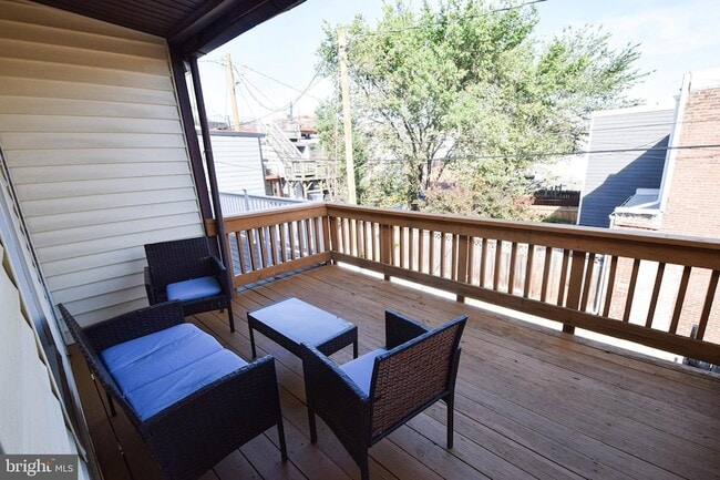 Building Photo - 3606 Hudson St