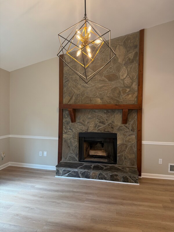 Building Photo - 8303 Mountain Pass