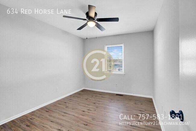 Building Photo - 634 Red Horse Ln