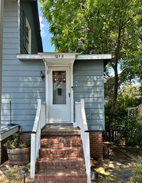 Building Photo - Unit for rent off of Griffin Avenue! Avail...