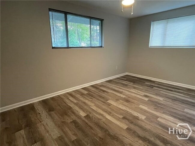 Building Photo - 12509 Woodley Rd