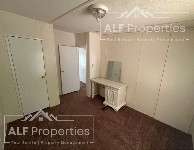 Building Photo - Peaceful 3BR Home on Plantation Drive