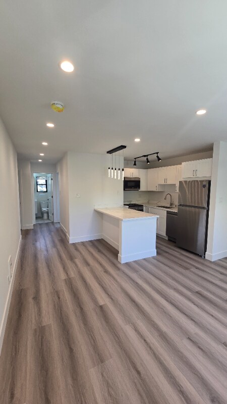 Building Photo - 140 Montecito Ave