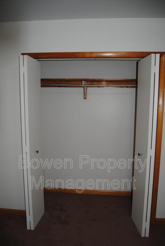 Building Photo - 419 Guilford Ave