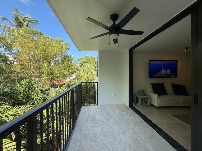 Building Photo - 55 Ocean Ln Dr