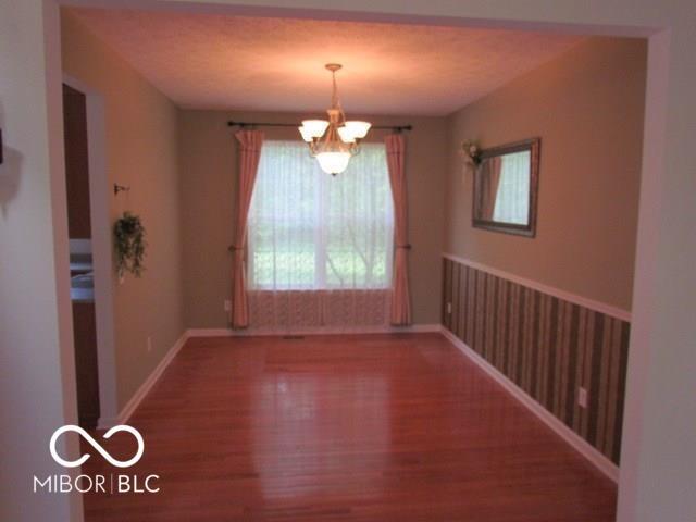 Building Photo - 3783 Earhart Dr