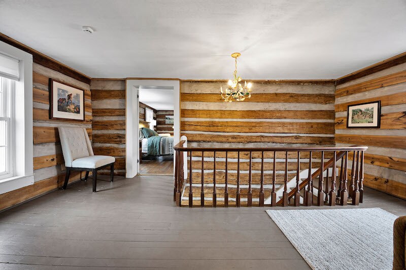 Building Photo - 1612 N Miles St