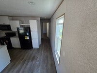 Building Photo - 304 Landrey Dr