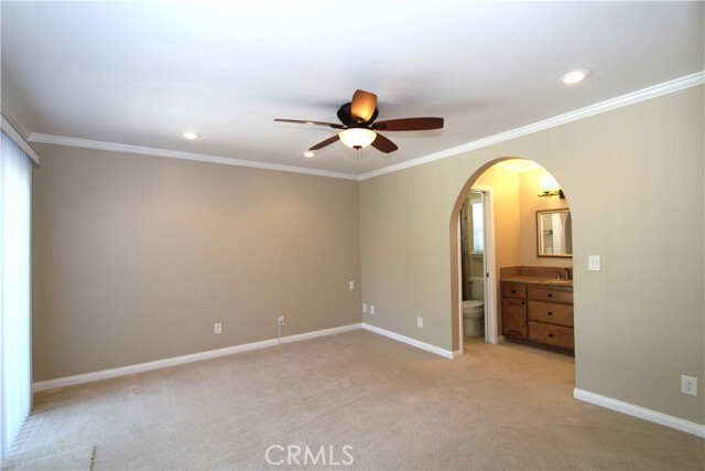 Building Photo - 40 Dearborn Cir