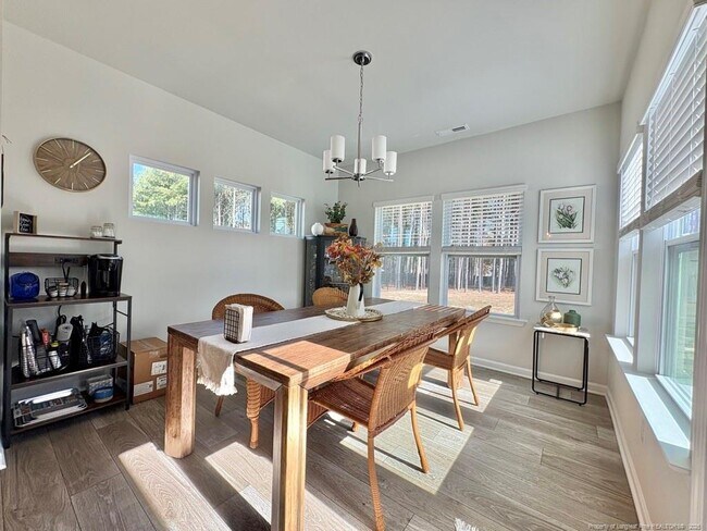 Building Photo - 67 Beacon Hl Rd