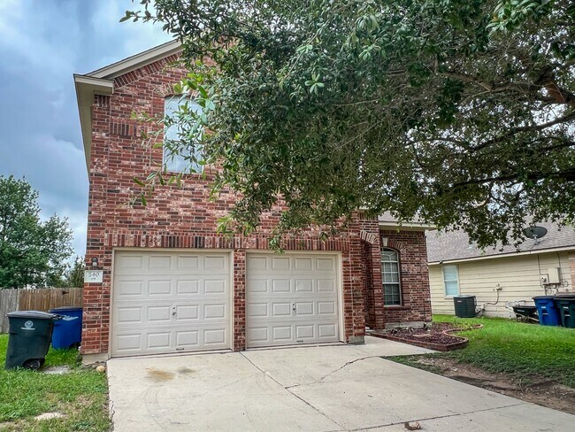 Building Photo - 340 Meadow Park