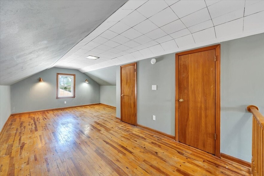 BEDROOM FOUR - 2413 Memorial Ave SW