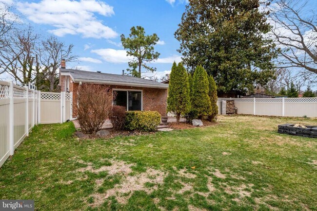 Building Photo - 2800 Joseph Makell Ct