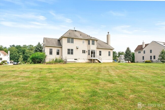 Building Photo - 15 Meadowlark Dr