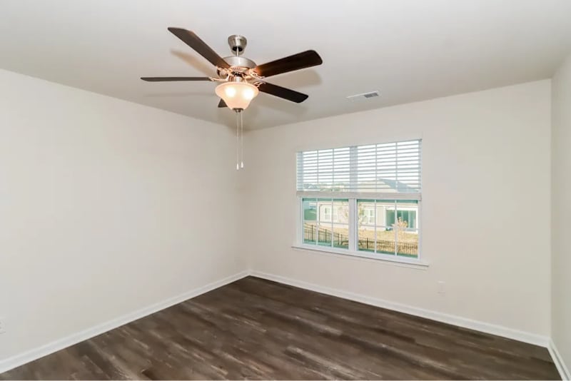 Building Photo - 166 Cassius Dr