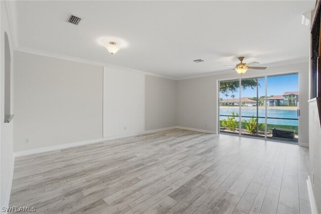 Building Photo - 3340 Antica St