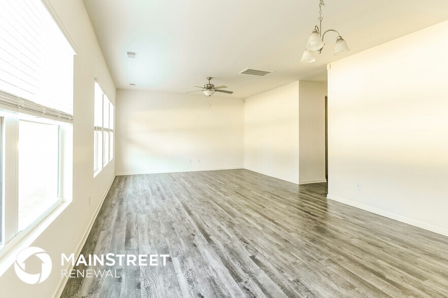 Building Photo - 13021 Joclaire Ct