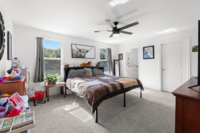 Building Photo - 5069 Armina Pl