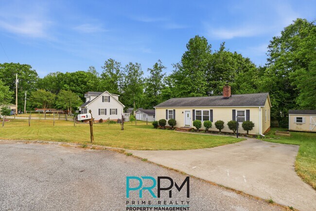 Building Photo - 5 Parkstone Ct