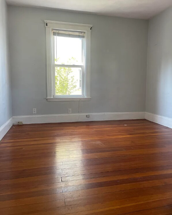 Building Photo - 43 Orchard St