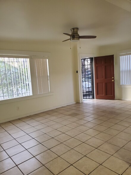 living Room - 409 Alturas Ave
