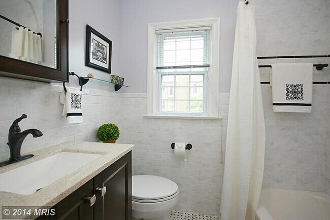 Building Photo - 4817 9th St N