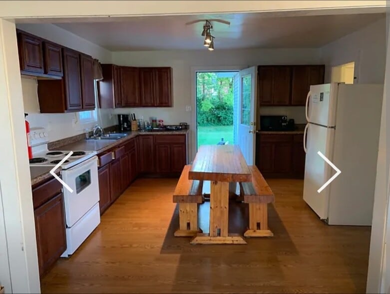 Building Photo - 1524 3rd street