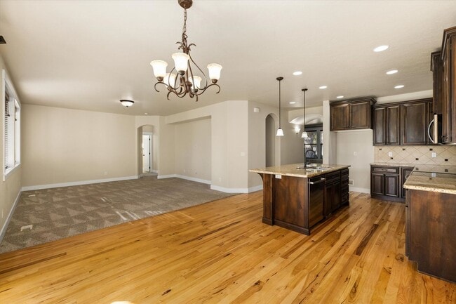 Building Photo - Spacious 5-Bedroom Home (plus bonus room) on ½ Acre in Bridgetower – Rare Meridian Rental!