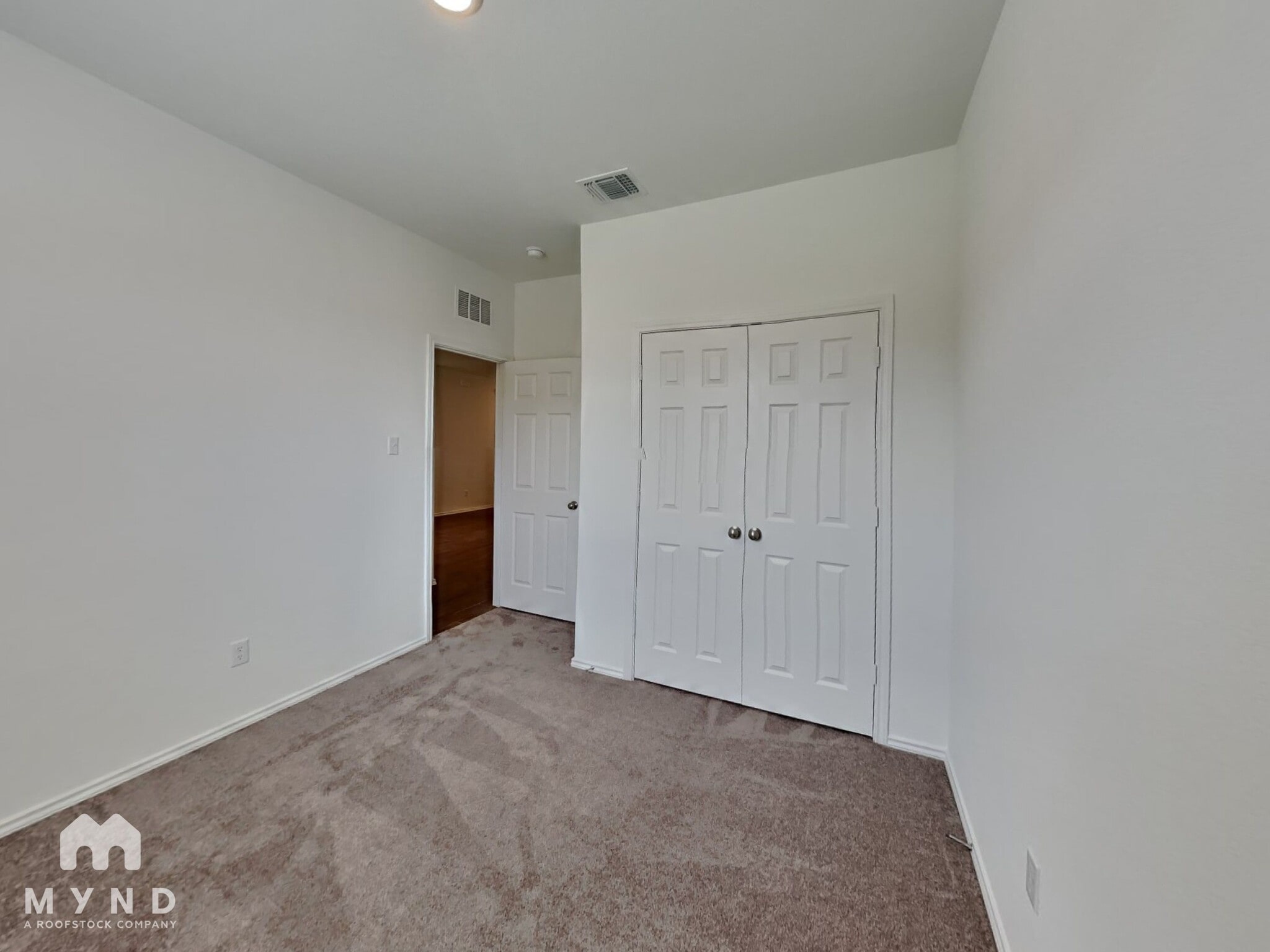 Building Photo - 332 Redonda Dr