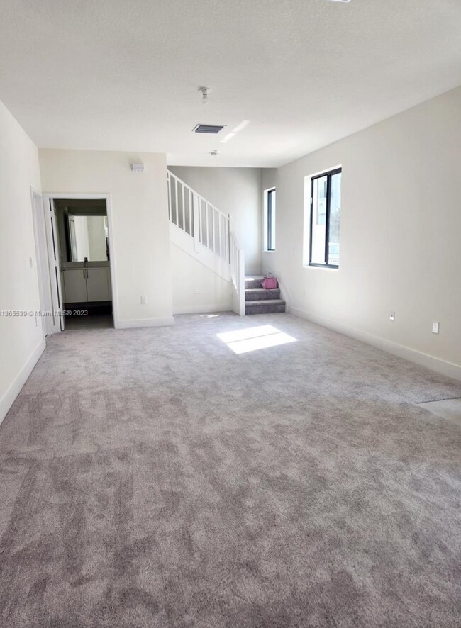 Building Photo - 4293 NW 83rd Path