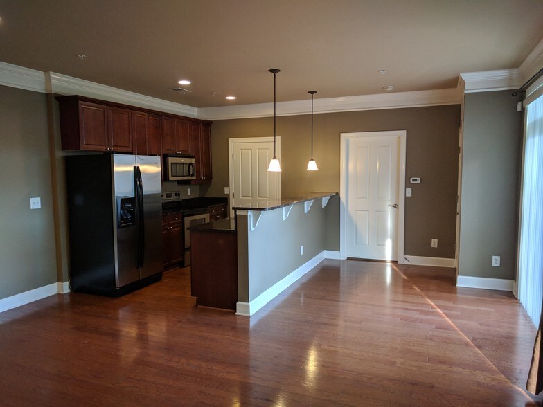 Building Photo - 3100 West End Cir