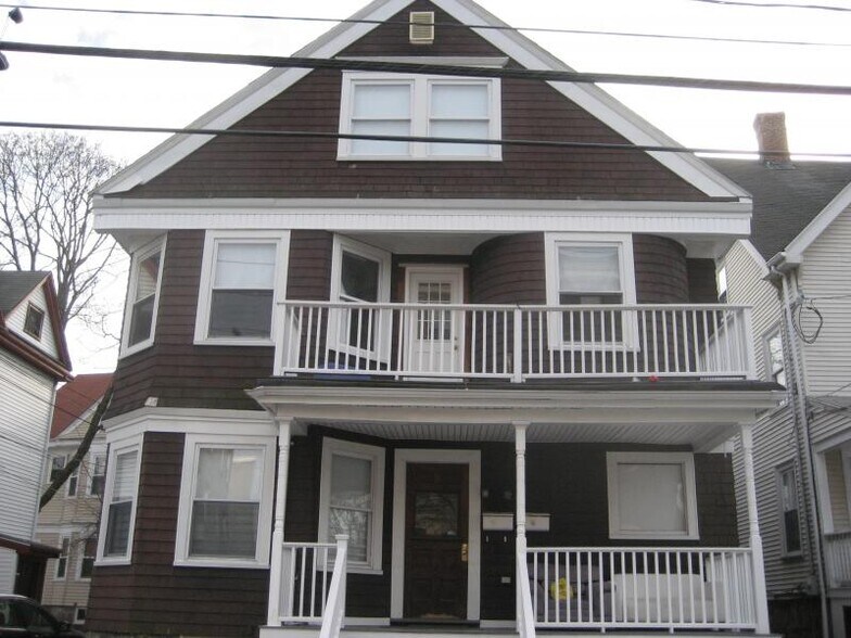 Primary Photo - 51 Gardner St