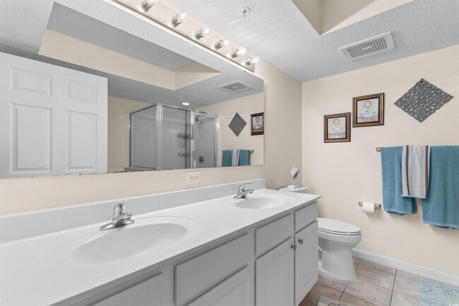 Building Photo - 1003 S Ocean Blvd