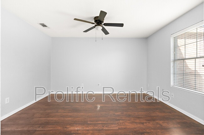 Building Photo - 3308 Catalina Dr